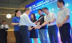 WallTech Group Received the ''Specialized, Fine, Unique, and New'' SME Award, CEO Guo Shunri, Speaks as a Representative