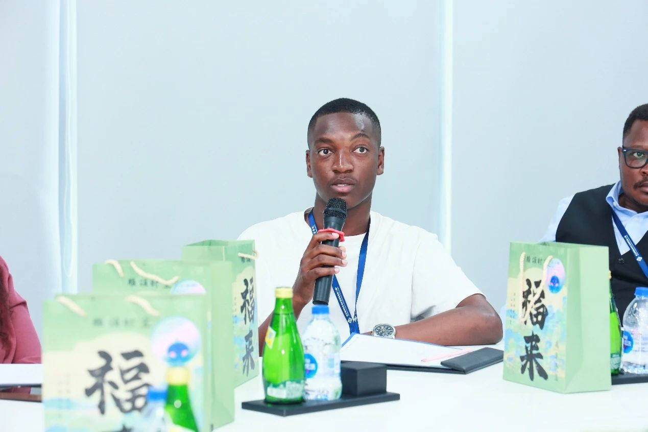 WallTech Welcomes South Africa Supply Chain Delegation to Explore Digital Logistics Innovation WallTech Welcomes South Africa Supply Chain Delegation to Explore Digital Logistics Innovation